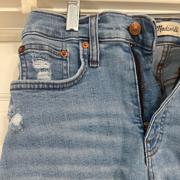 Madewell  High Rise Denim Shorts - Picture 3 of 6